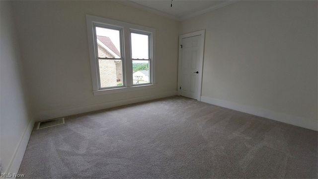 161 Rosslyn Boulevard, Steubenville, OH 43952