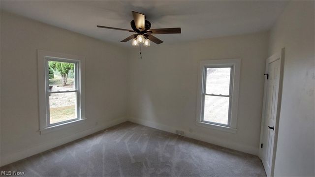 161 Rosslyn Boulevard, Steubenville, OH 43952
