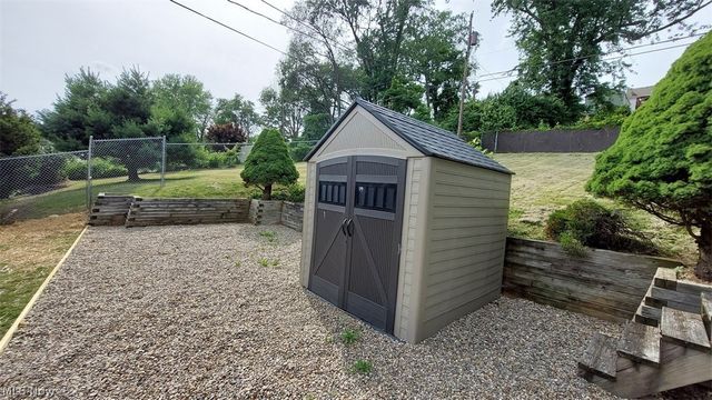 161 Rosslyn Boulevard, Steubenville, OH 43952