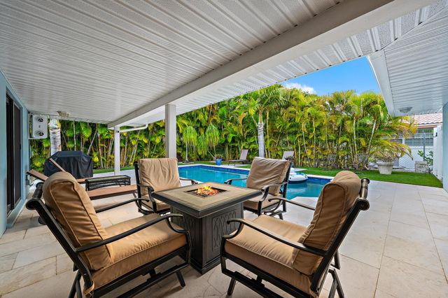 1120 Singer Drive, Riviera Beach, FL 33404