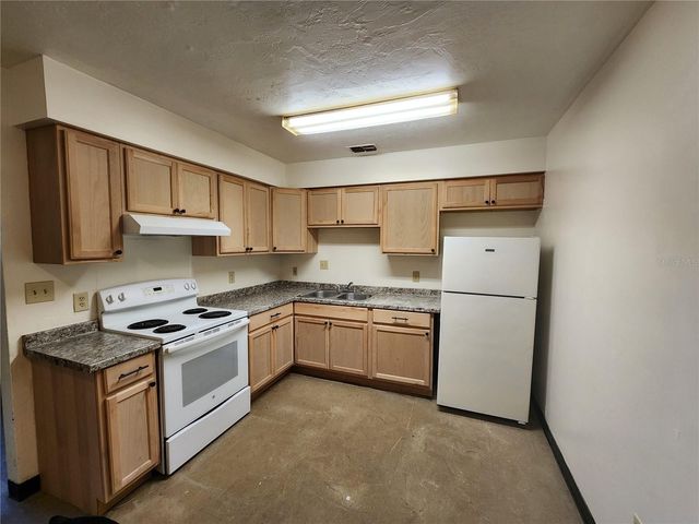 5817 NW 23 TERRACE 1, Gainesville, FL 32653