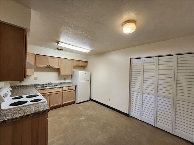 5817 NW 23 TERRACE 1, Gainesville, FL 32653