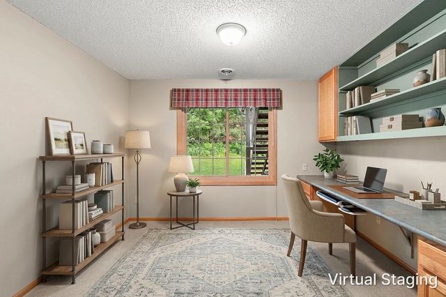 2879 Devonshire Place, Woodbury, MN 55125