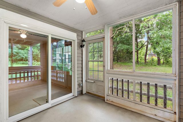 2879 Devonshire Place, Woodbury, MN 55125