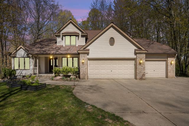 15056 Oakwood Drive, Big Rapids Twp, MI 49307