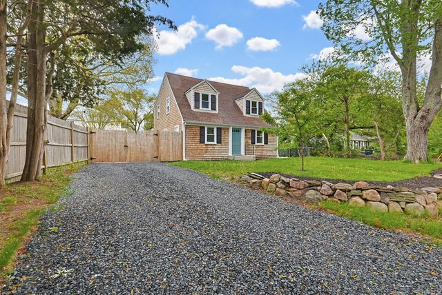 24 Otis Road, Hyannis, MA 02601