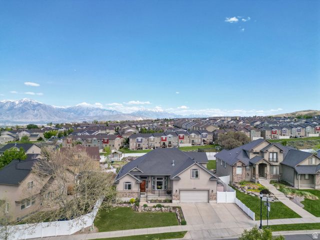 14463 S SUN BLOOM LN, Herriman, UT 84096