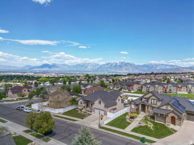 14463 S SUN BLOOM LN, Herriman, UT 84096