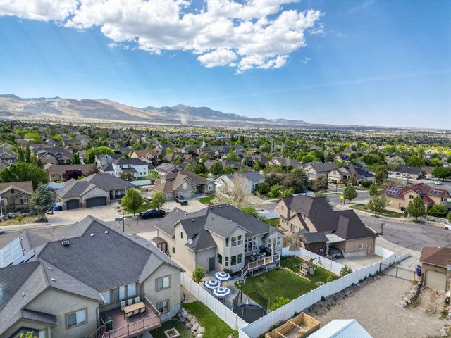 14463 S SUN BLOOM LN, Herriman, UT 84096
