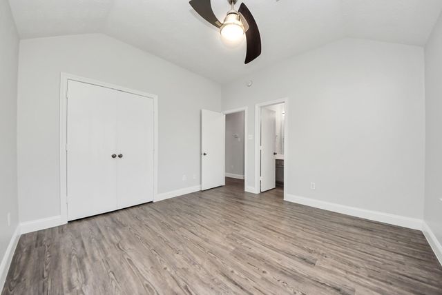 3223 Red Cedar Drive, Baytown, TX 77521