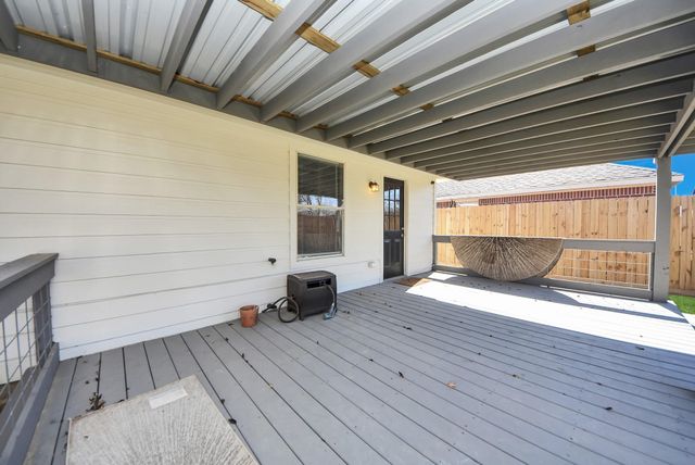 3223 Red Cedar Drive, Baytown, TX 77521