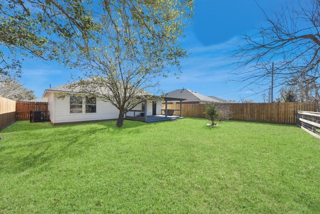 3223 Red Cedar Drive, Baytown, TX 77521
