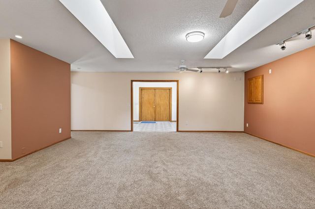 17 Marvy Street, Circle Pines, MN 55014