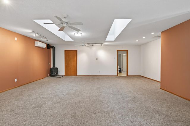 17 Marvy Street, Circle Pines, MN 55014