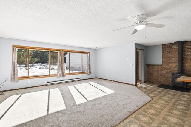 17 Marvy Street, Circle Pines, MN 55014