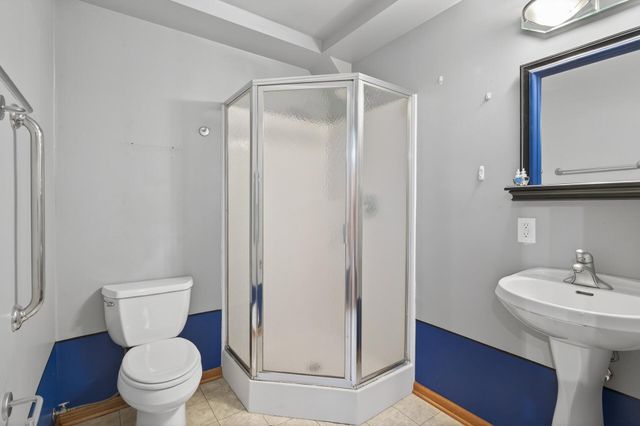 17 Marvy Street, Circle Pines, MN 55014