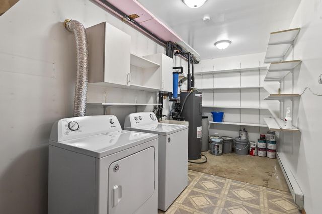 17 Marvy Street, Circle Pines, MN 55014