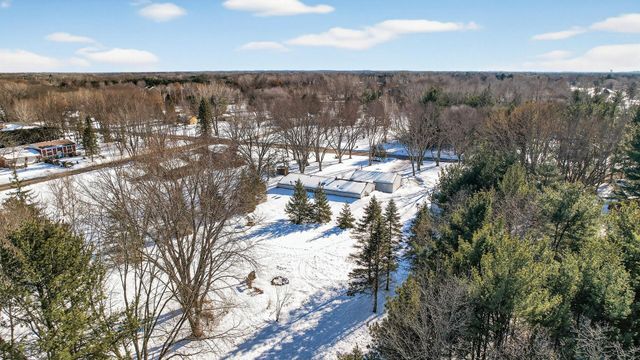 17 Marvy Street, Circle Pines, MN 55014
