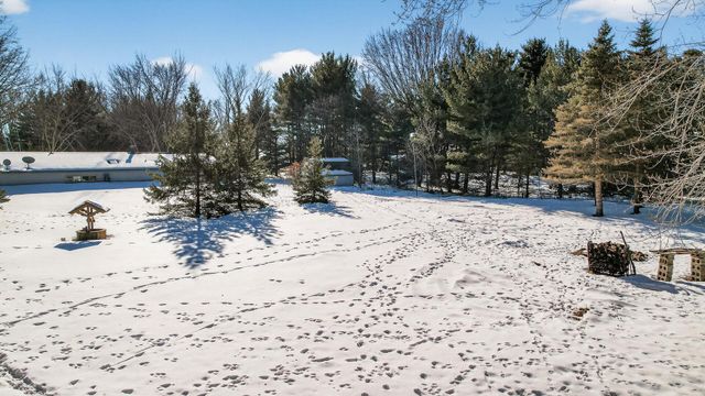 17 Marvy Street, Circle Pines, MN 55014