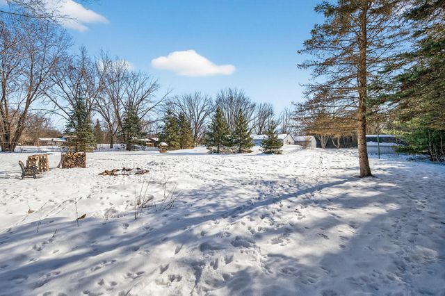 17 Marvy Street, Circle Pines, MN 55014