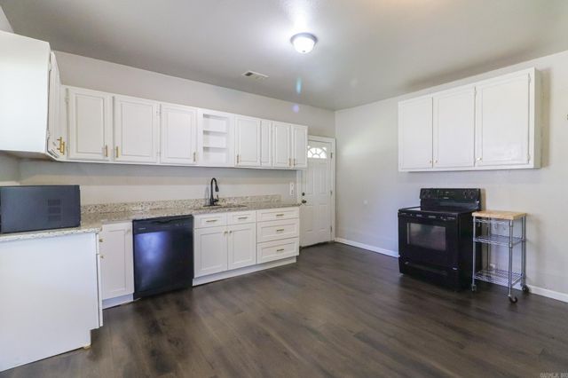 300 A E Matthews Street, Brookland, AR 72417