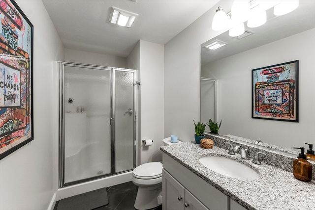 60 Robbins Rd. 25, Plymouth, MA 02360