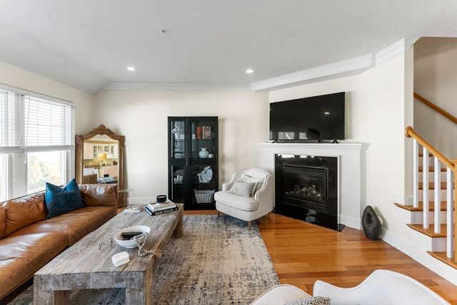 60 Robbins Rd. 25, Plymouth, MA 02360