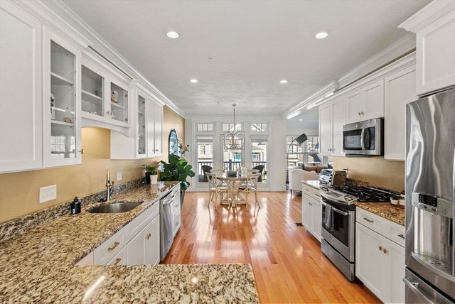 60 Robbins Rd. 25, Plymouth, MA 02360