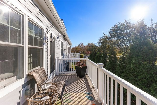 60 Robbins Rd. 25, Plymouth, MA 02360