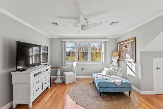 60 Robbins Rd. 25, Plymouth, MA 02360