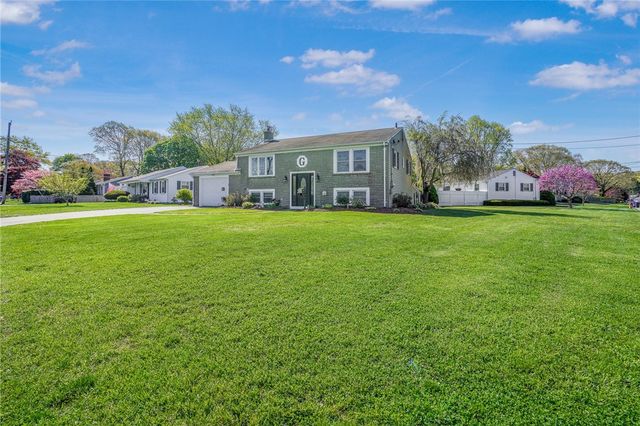 1 Pinehurst Road, East Providence, RI 02915
