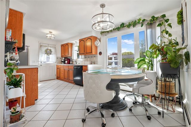 1 Pinehurst Road, East Providence, RI 02915