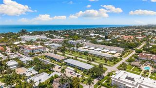 468 12th AVE S 468, Naples, FL 34102