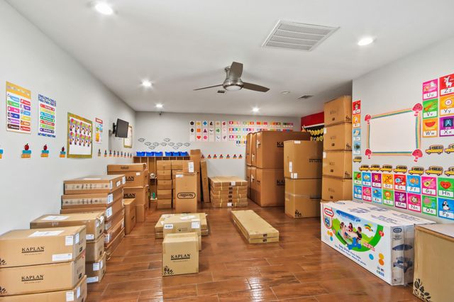 5302 Treaschwig Road, Spring, TX 77373