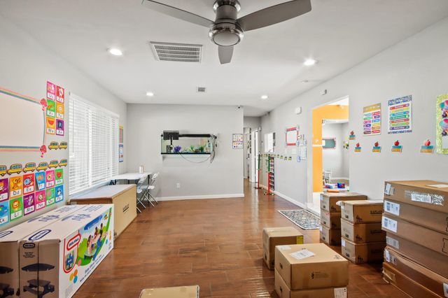 5302 Treaschwig Road, Spring, TX 77373