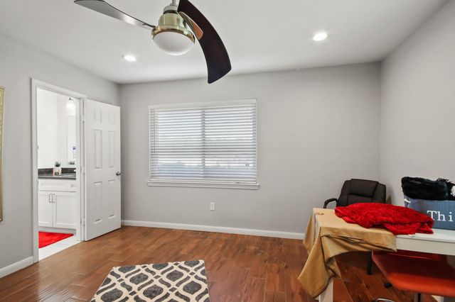 5302 Treaschwig Road, Spring, TX 77373