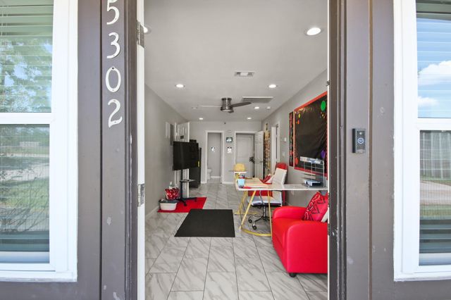 5302 Treaschwig Road, Spring, TX 77373