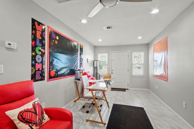 5302 Treaschwig Road, Spring, TX 77373