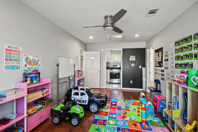 5302 Treaschwig Road, Spring, TX 77373