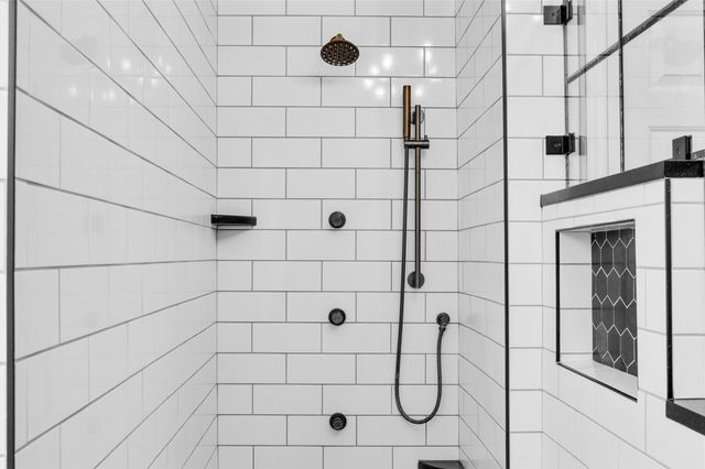 22951 Heathercroft Drive, Katy, TX 77450