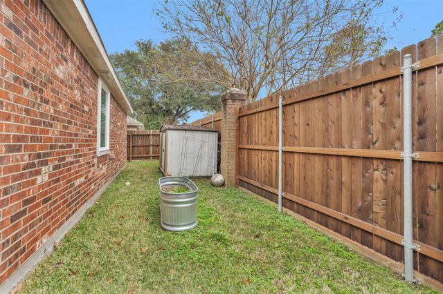 22951 Heathercroft Drive, Katy, TX 77450