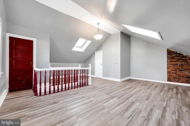 100 POWELTON AVE, Lansdowne, PA 19050