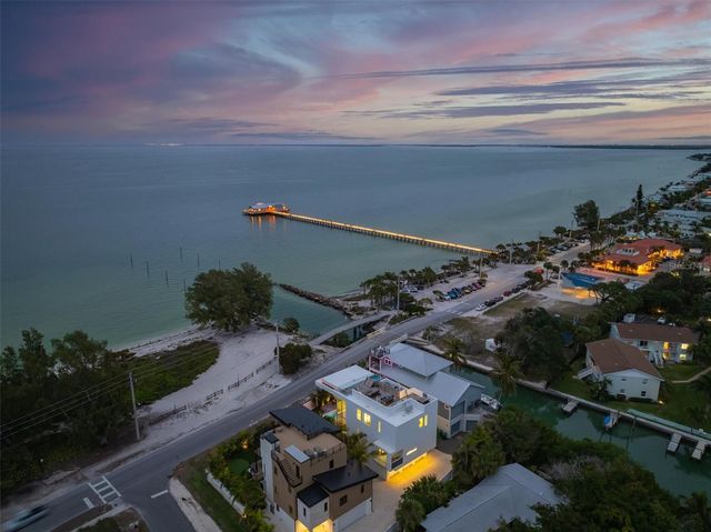 115 N BAY BOULEVARD, Anna Maria, FL 34216