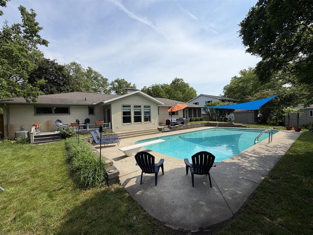 1935 Skyler Drive, Kalamazoo, MI 49008