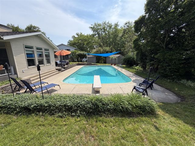 1935 Skyler Drive, Kalamazoo, MI 49008