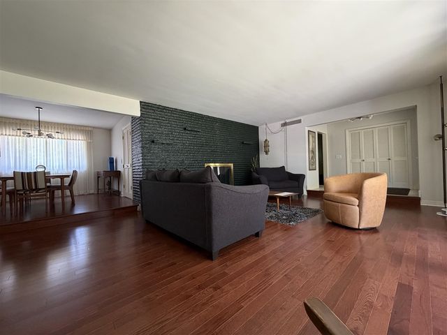 1935 Skyler Drive, Kalamazoo, MI 49008