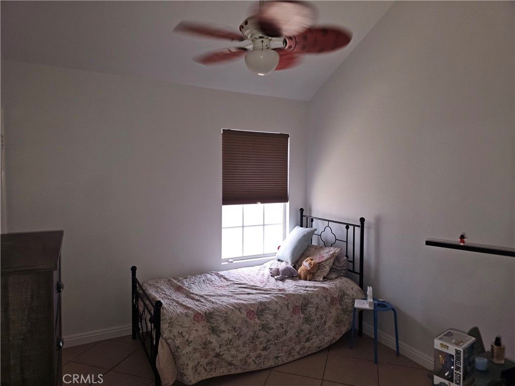 Image 13 of property listing at 27629 7th Street, Highland, CA 92346