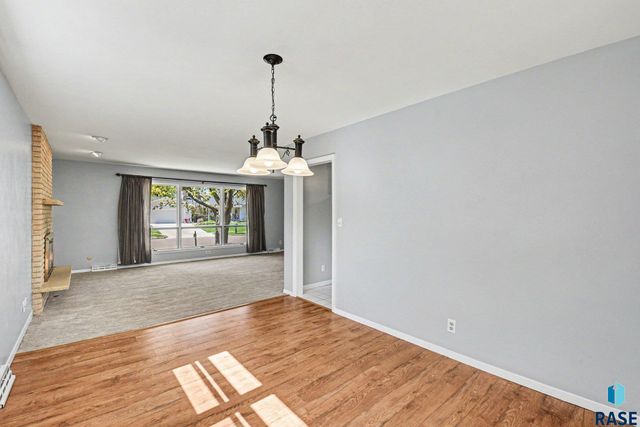2508 W 31st St Street, Sioux Falls, SD 57105