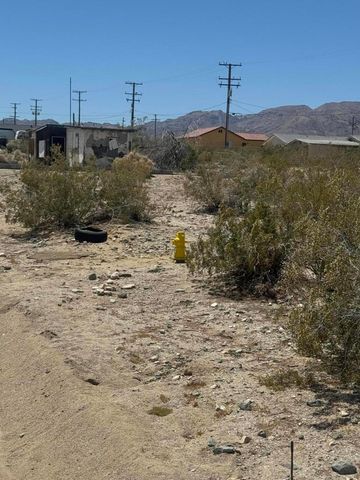 16 Woodward Avenue, 29 Palms, CA 92277
