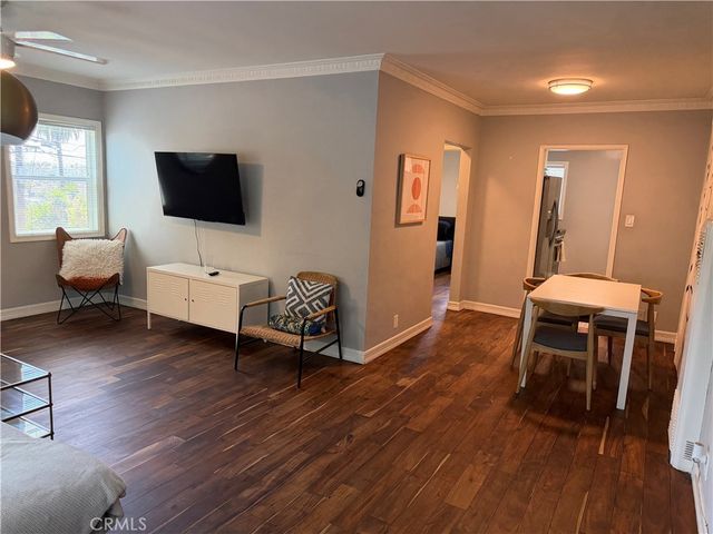 2244 W Adams Boulevard 6, Los Angeles, CA 90018